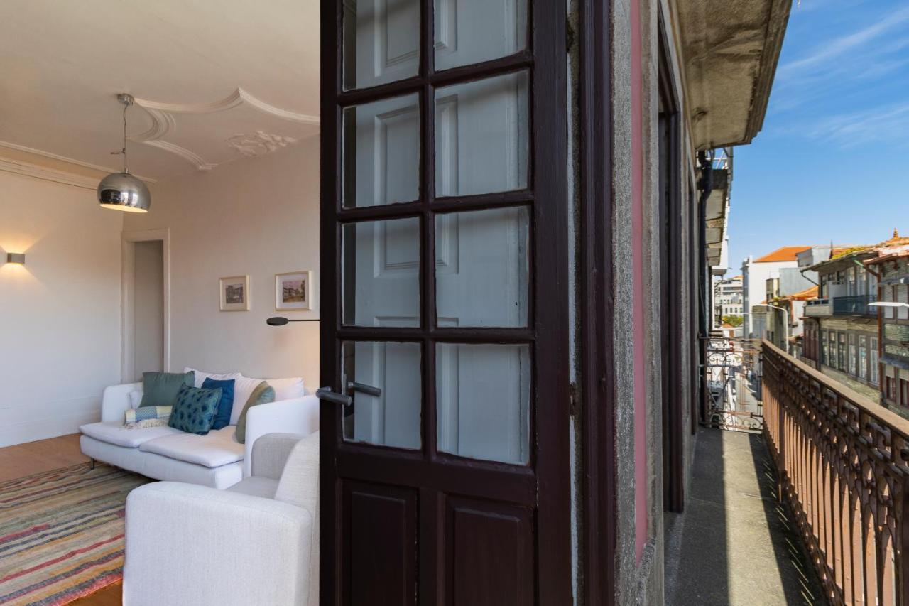 Porto 61 - Bright 2Br W/ Balcony By Lovelystay Exterior photo